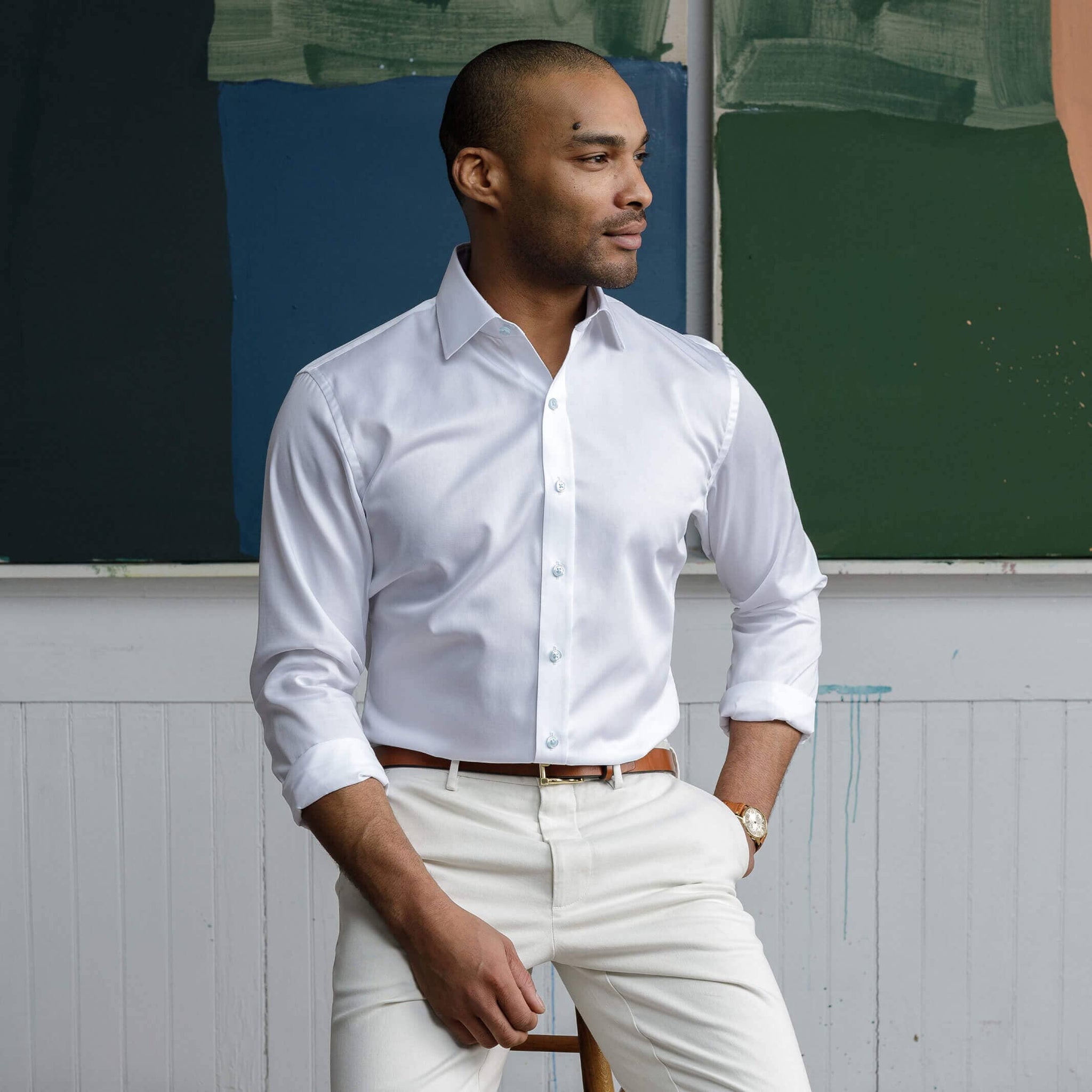 White dress shirt with blue buttons top